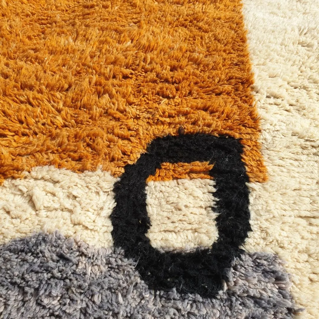 Araga | Handcrafted Moroccan Beni Mrirt Rug 9x13 Ft | Authentic Berber Soft Wool Rug | 9'61x13'25 Ft | 293x404 cm