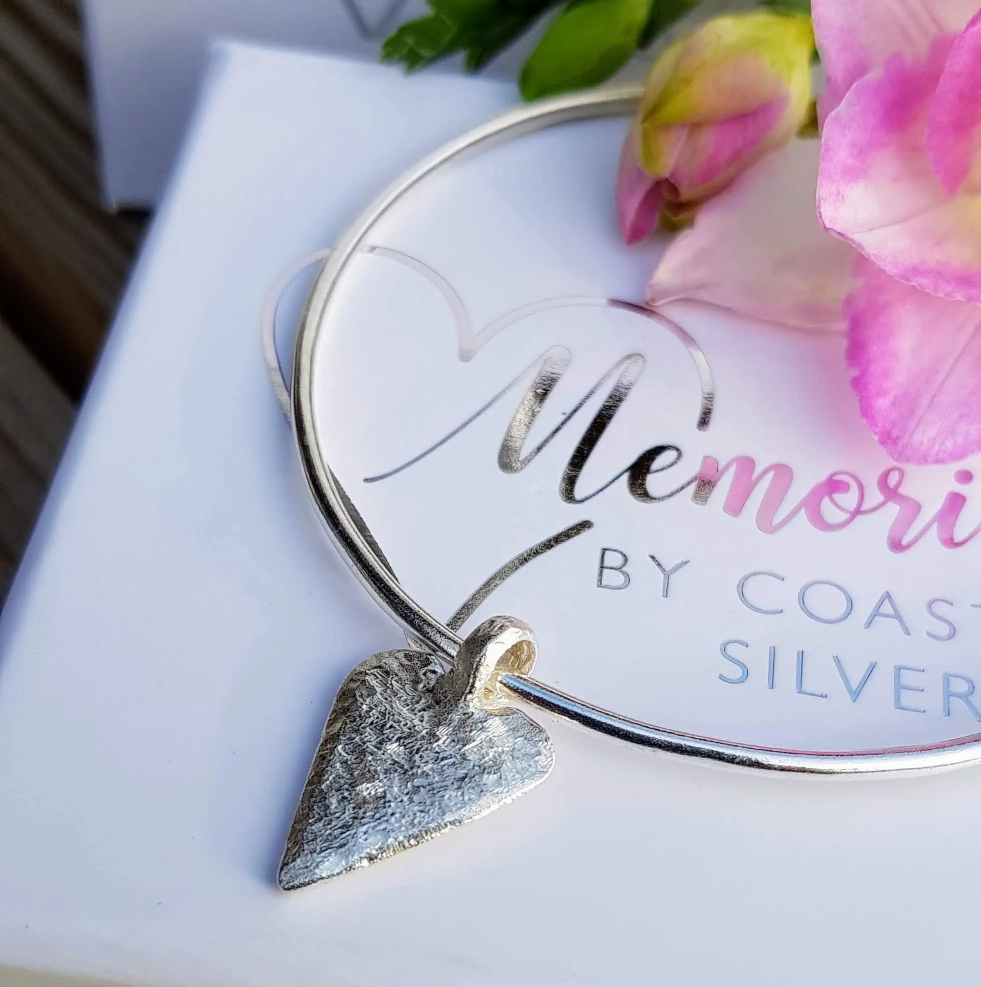 Ashes into Silver 'Endless Love Heart' Bangle