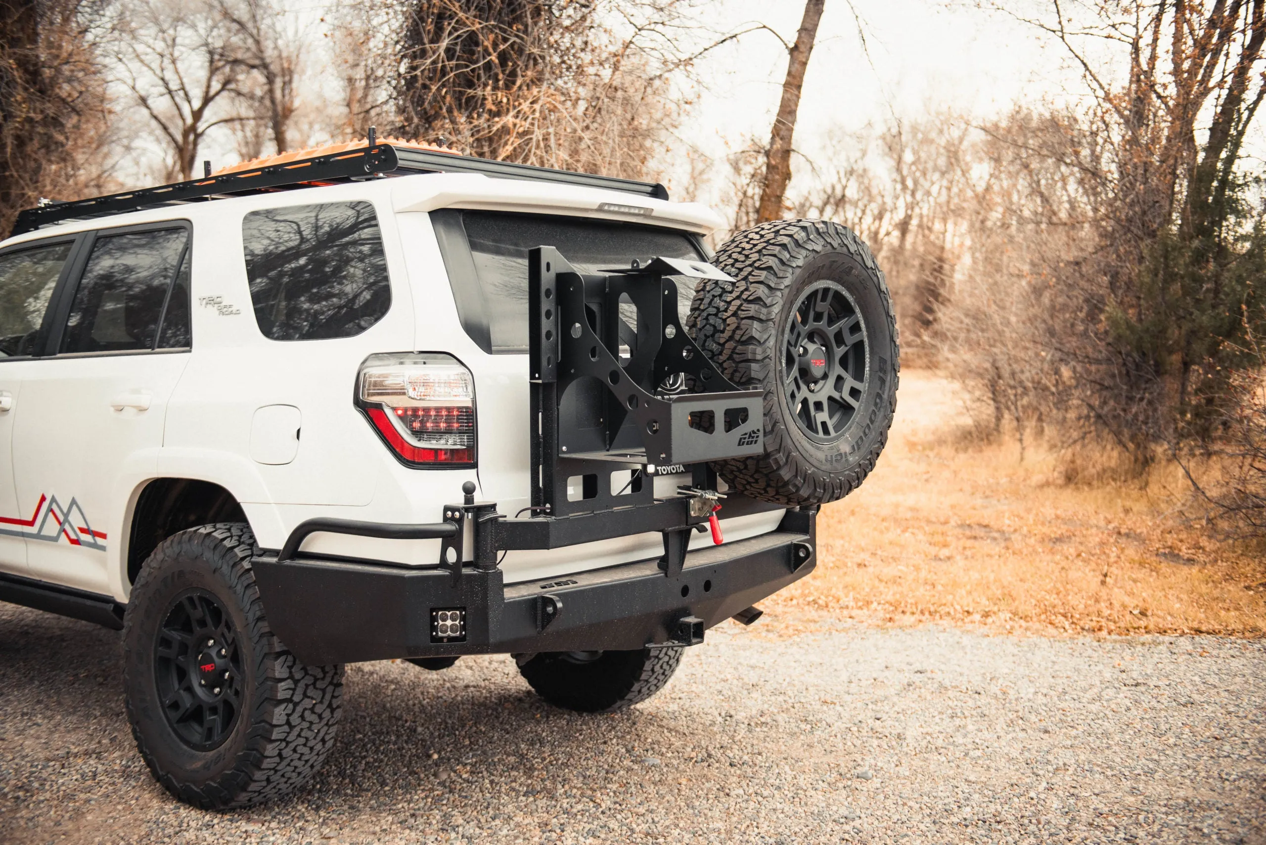 CBI 2010  4Runner Dual Swing Arms Rear Bumper