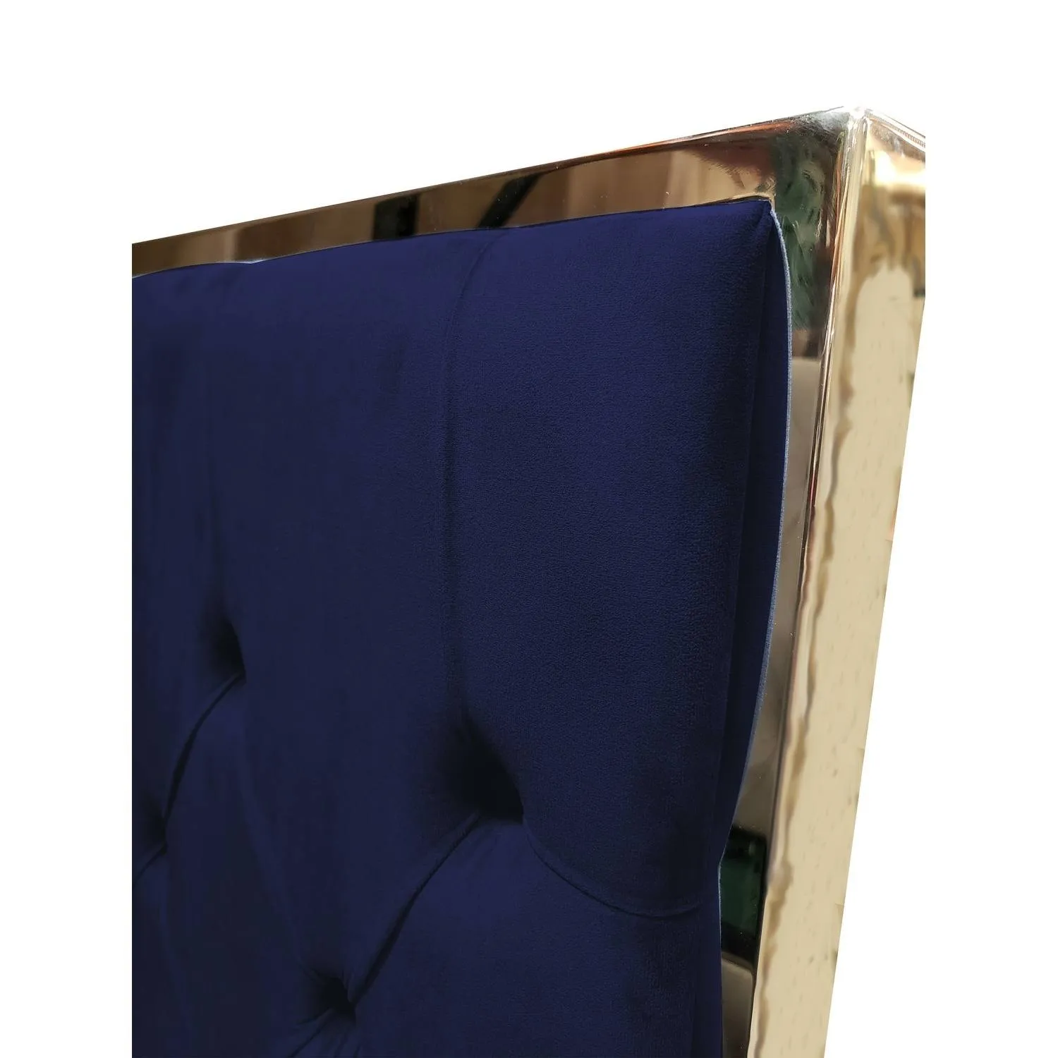 Lexa Tufted Velour Platform Bed ( Choose Your Color )
