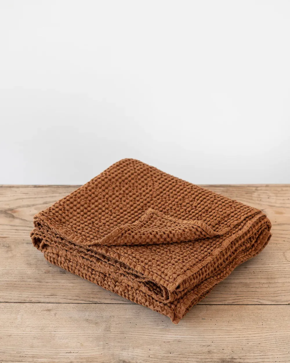 MagicLinen CINNAMON WAFFLE THROW / COUCH COVER / BLANKET