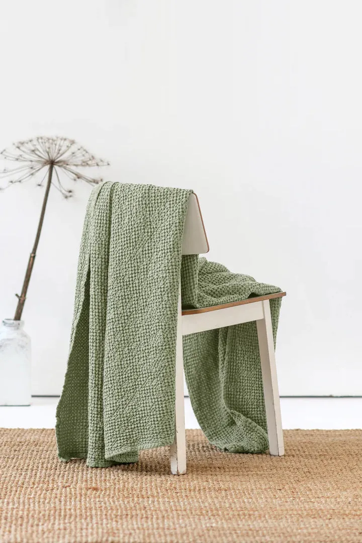 MagicLinen PISTACHIO GREEN WAFFLE THROW / COUCH COVER / BLANKET