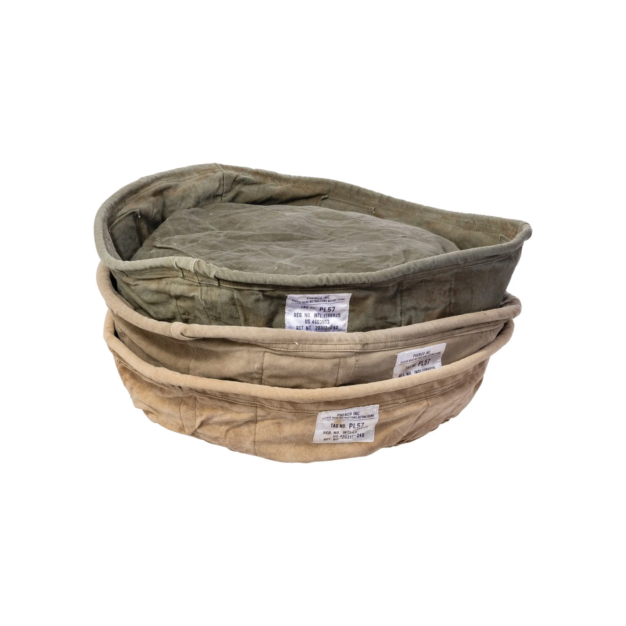 VINTAGE TENT FABRIC PET BED