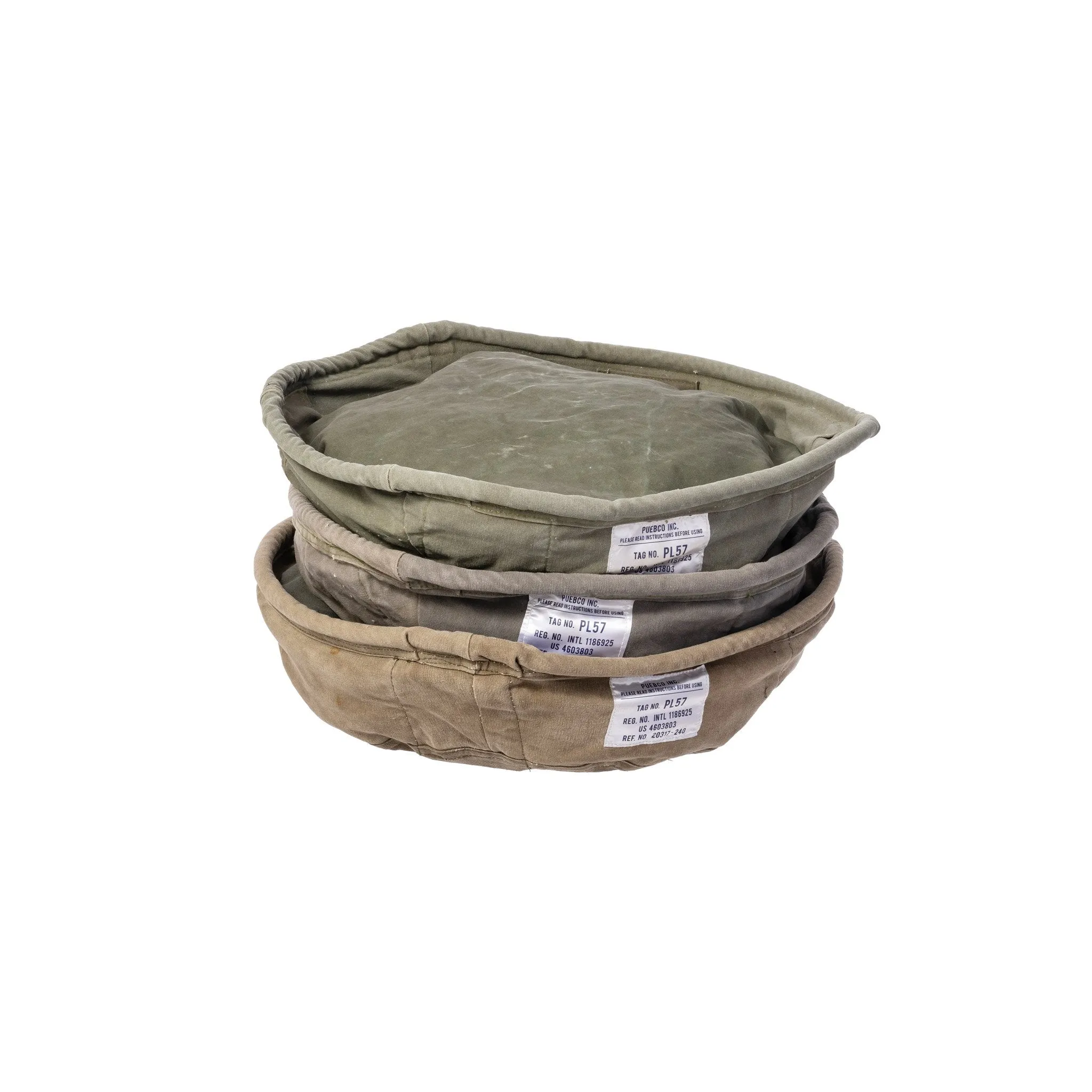 VINTAGE TENT FABRIC PET BED