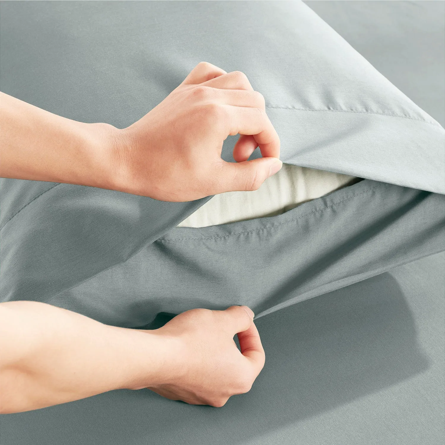 Virtu Bed Sheets Set, Deep Pocket Rayon Derived from Bamboo